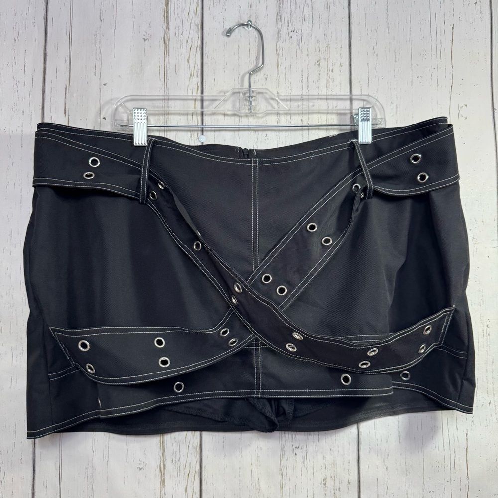 SHEIN Curve Black Mini Skirt with Built In Shorts Eyelet Belted Goth Punk 3XL